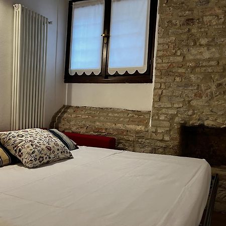 Johnny Suites Bergamo Alta Εξωτερικό φωτογραφία