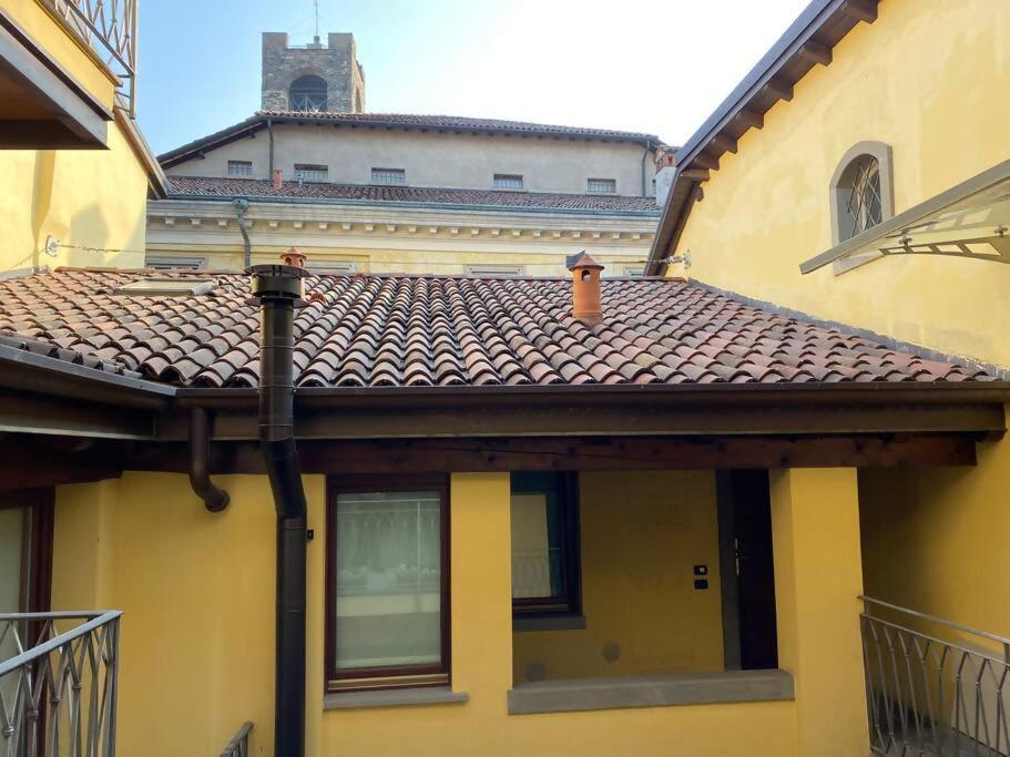 Johnny Suites Bergamo Alta Εξωτερικό φωτογραφία