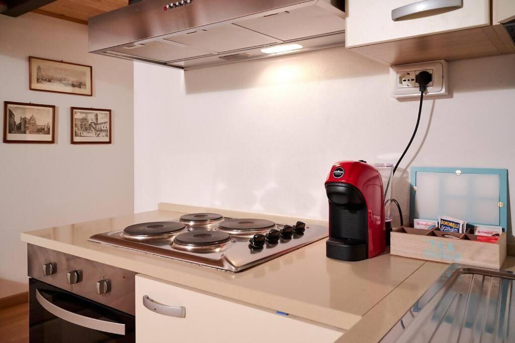Johnny Suites Bergamo Alta Εξωτερικό φωτογραφία