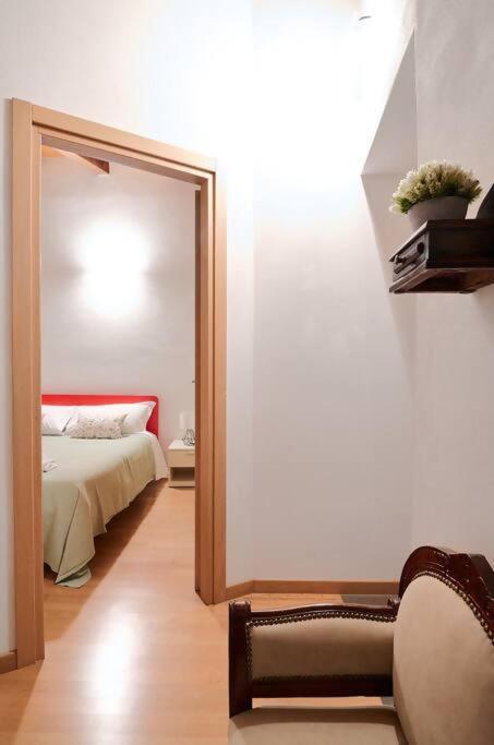 Johnny Suites Bergamo Alta Εξωτερικό φωτογραφία
