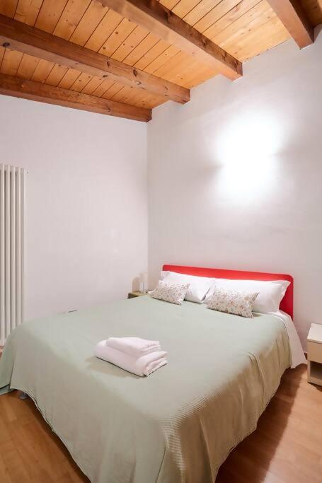 Johnny Suites Bergamo Alta Εξωτερικό φωτογραφία