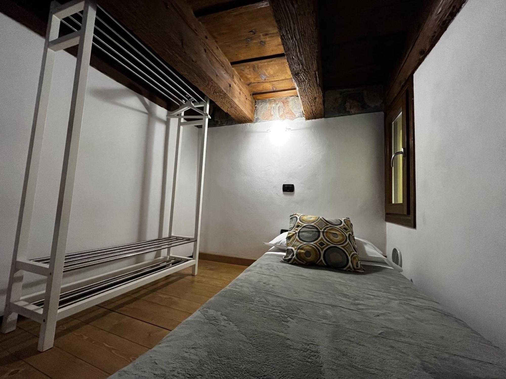 Johnny Suites Bergamo Alta Εξωτερικό φωτογραφία