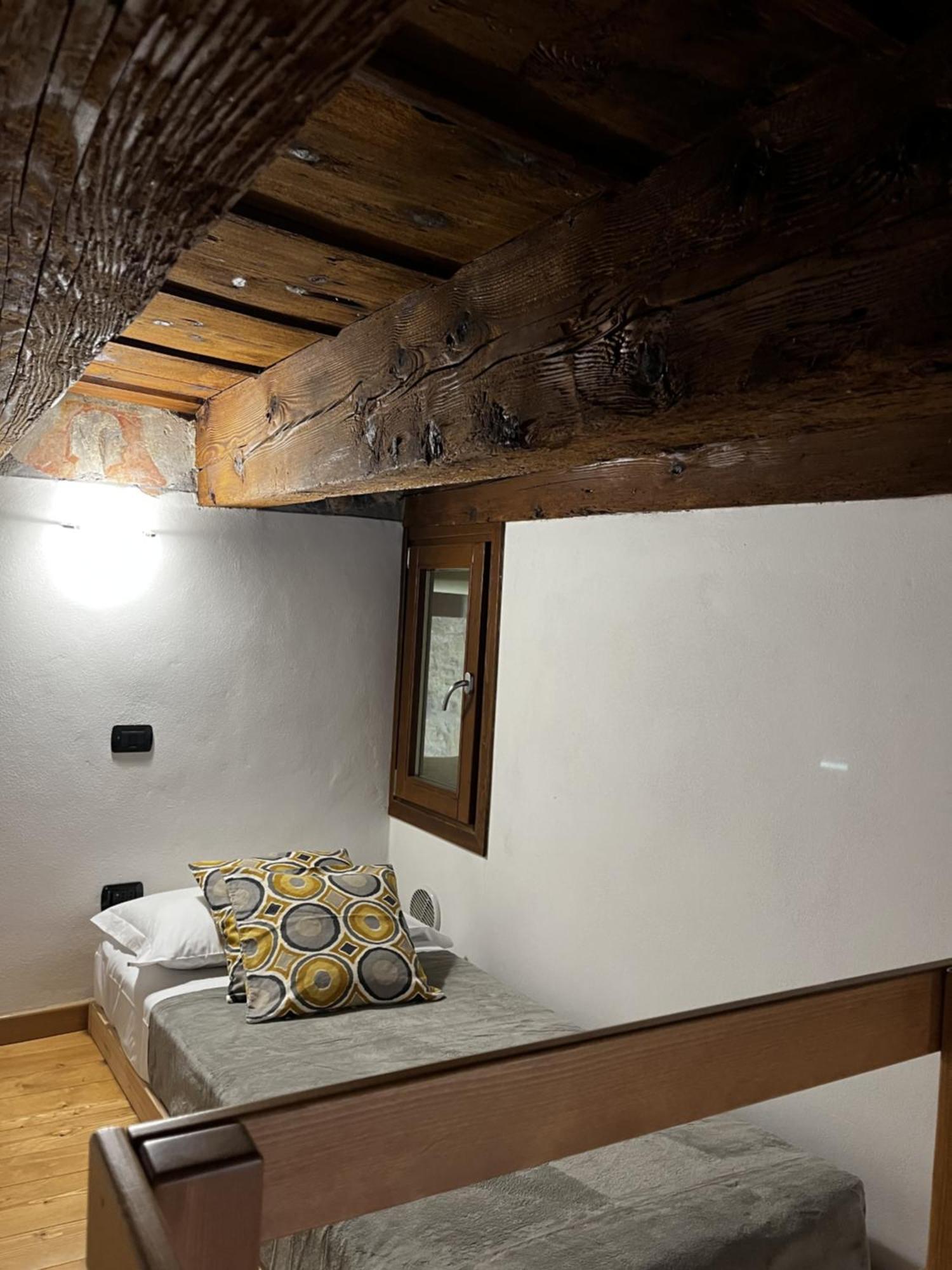 Johnny Suites Bergamo Alta Εξωτερικό φωτογραφία